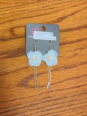 Floral Chain Drop Earrings